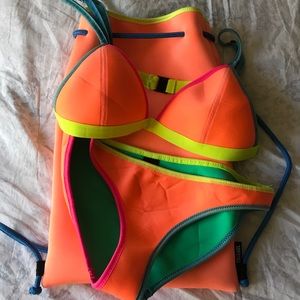Triangl Bikini